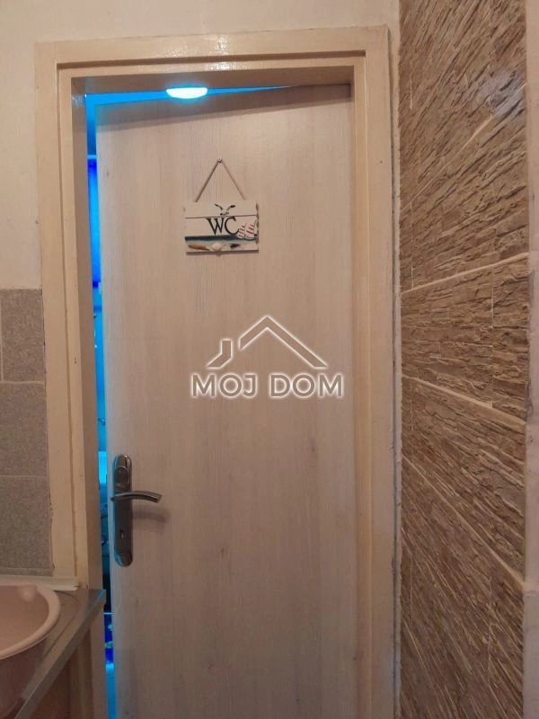 Trosoban-stan-sa-bastom-u-naselju-Konik-Podgorica-17 Trosoban stan 48 m² – Konik, Podgorica — fotografija 18