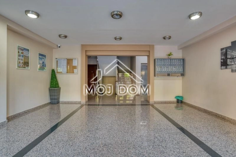 Dvosoban-stan-u-naselju-Gorica-C-Podgorica-2 Dvosoban stan 90 m² – Gorica C, Podgorica — fotografija 3