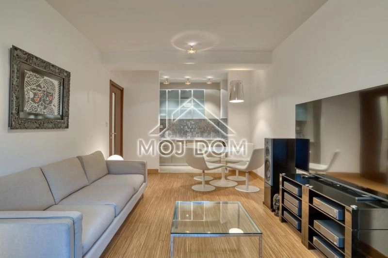 Dvosoban-stan-u-naselju-Gorica-C-Podgorica-16 Dvosoban stan 90 m² – Gorica C, Podgorica — fotografija 17