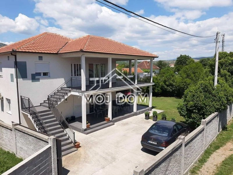 Kuca-u-novogradnji-Kokoti-Podgorica-1 Kuća 260 m² – Kokoti, Podgorica — fotografija 2