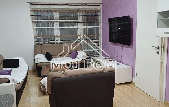 Kuća 260 m² – Kokoti, Podgorica — fotografija 4