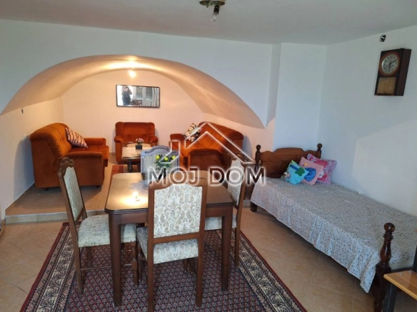 Duplex kuća u naselju Zeta