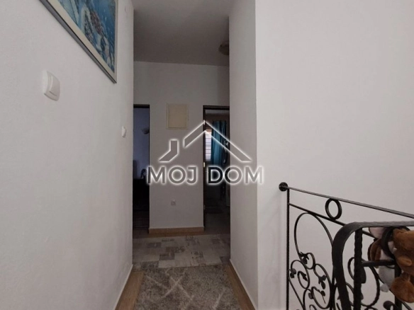 Kuća 240 m² – Donja Gorica, Podgorica — fotografija 20