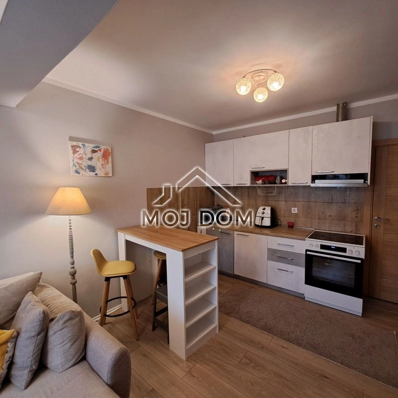 Dvojna-kuca-sa-dvoristem-u-Tolosima-Podgorica-9 Kuća 55 m² – Tološi, Podgorica — fotografija 10