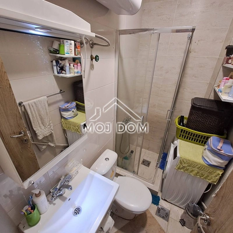 Dvojna-kuca-sa-dvoristem-u-Tolosima-Podgorica-15 Kuća 55 m² – Tološi, Podgorica — fotografija 16