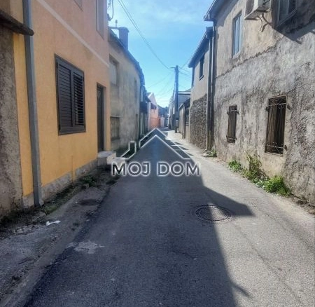 Kuća 100 m² – Stara Varoš, Podgorica — fotografija 5