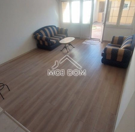 Kuća 100 m² – Stara Varoš, Podgorica — fotografija 13