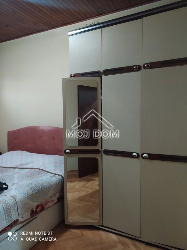 Kuca-sa-dvoristem-u-Tolosima-Podgorica-13 Kuća 191 m² – Tološi, Podgorica — fotografija 14