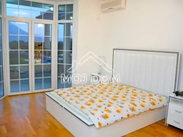 Kuća 560 m² – Danilovgrad — fotografija 14