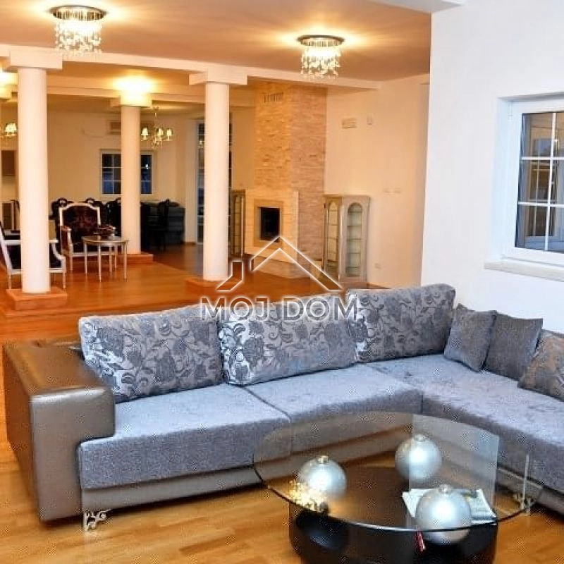 Kuca-sa-bazenom-na-placu-od-11000-m²-Danilovgrad-17 Kuća 560 m² – Danilovgrad — fotografija 18