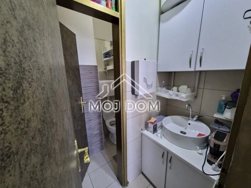 Poslovni-prostor-60-m²-u-Pejtonu-Podgorica-4 Poslovni prostor 60 m² – Podgorica — fotografija 5