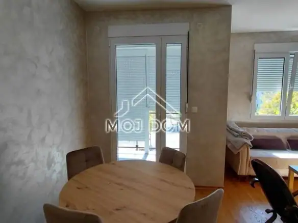 Izdavanje: Dvosoban stan 70 m² – Blok 6, Podgorica — fotografija 7