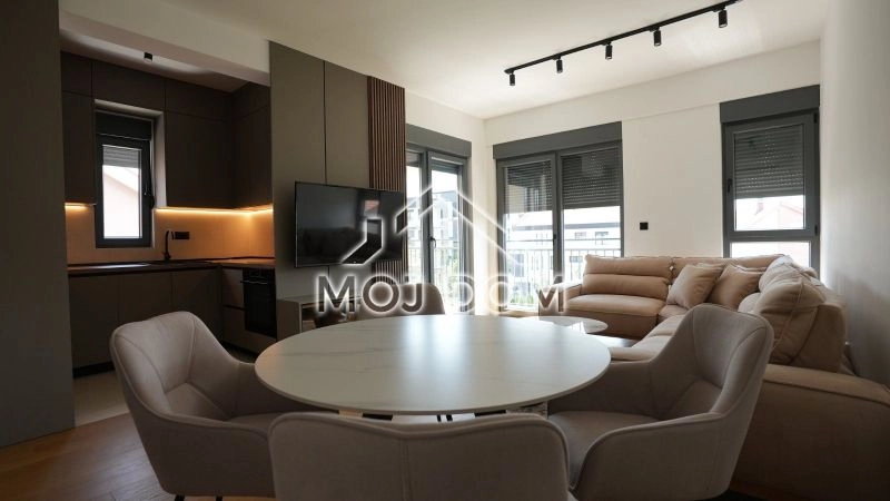 Izdavanje: Jednosoban stan 47 m² – Blok 9, Podgorica — fotografija 3