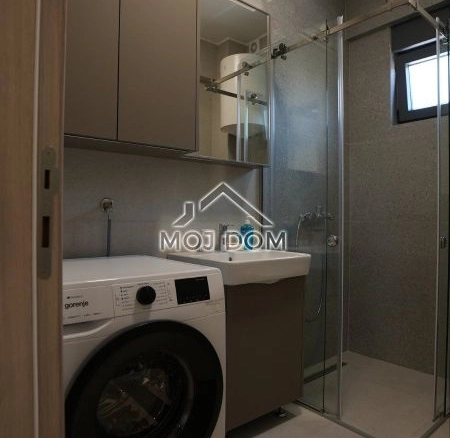 Izdavanje: Jednosoban stan 47 m² – Blok 9, Podgorica — fotografija 12