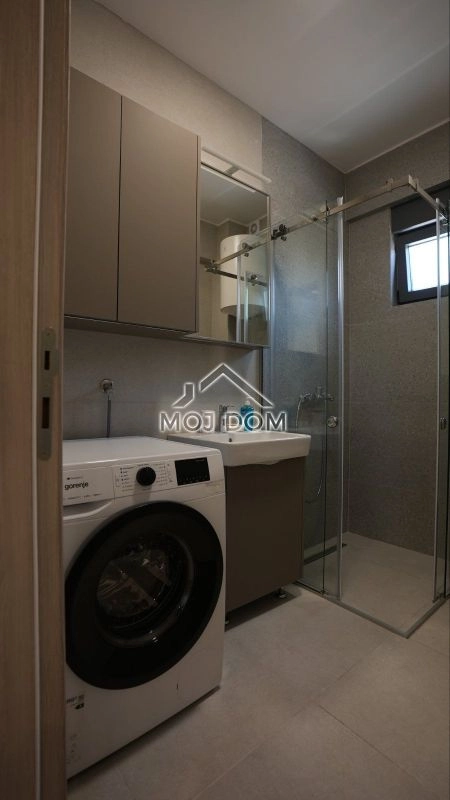 Izdavanje: Jednosoban stan 47 m² – Blok 9, Podgorica — fotografija 12
