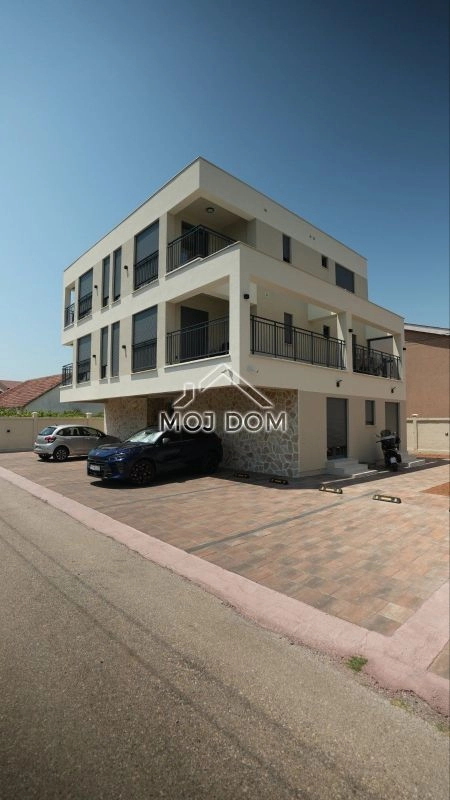 Izdavanje: Jednosoban stan 47 m² – Blok 9, Podgorica — fotografija 14