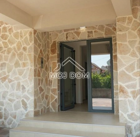 Izdavanje: Jednosoban stan 47 m² – Blok 9, Podgorica — fotografija 15