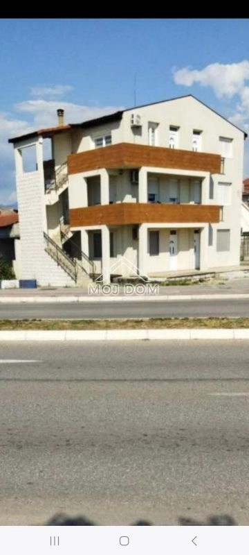 Namjesten-jednosoban-stan-u-Staroj-Varosi-Podgorica-7 Izdavanje: Jednosoban stan 27 m² – Stara Varoš, Podgorica — fotografija 8
