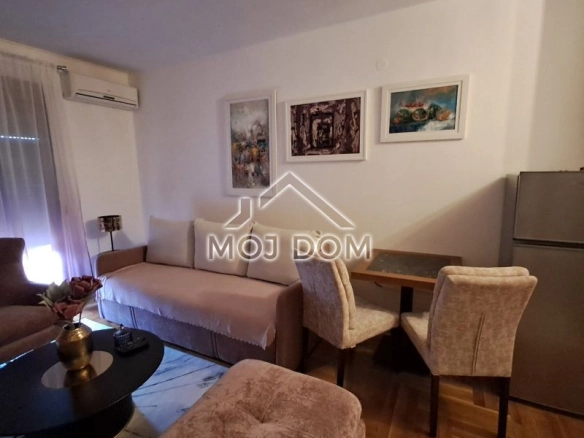 Izdavanje: Garsonjera 38 m² – Pobrežje, Podgorica — fotografija 9