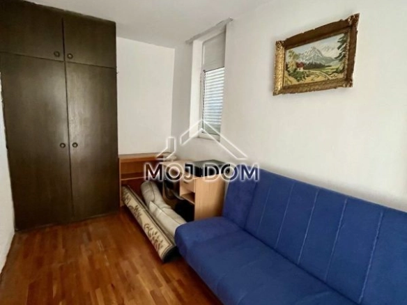 Izdavanje: Trosoban stan 100 m² – Blok 5, Podgorica — fotografija 10
