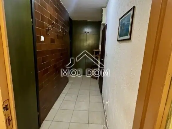 Izdavanje: Trosoban stan 100 m² – Blok 5, Podgorica — fotografija 15