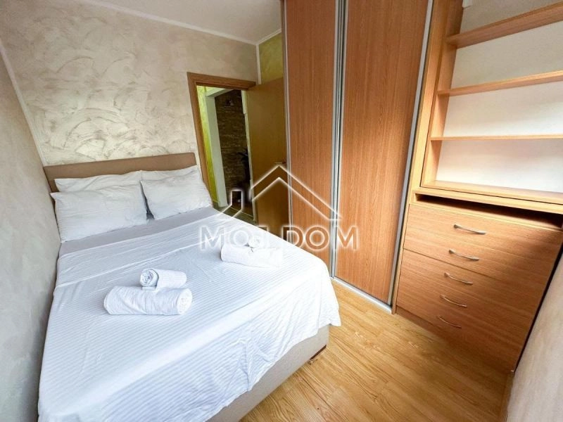 Namjesten-dvosoban-stan-u-Bloku-V-Podgorica-10 Izdavanje: Dvosoban stan 60 m² – Blok 5, Podgorica — fotografija 11
