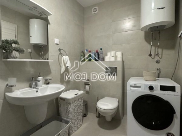 Izdavanje: Jednosoban stan 54 m² – Ljubović, Podgorica — fotografija 15