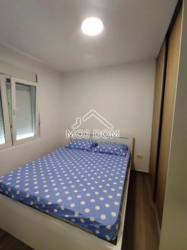 Namjesten-dvosoban-stan-od-68-m²-u-Podgorici-4 Dvosoban namješten stan iznad Gintaša, Podgorica — fotografija 5