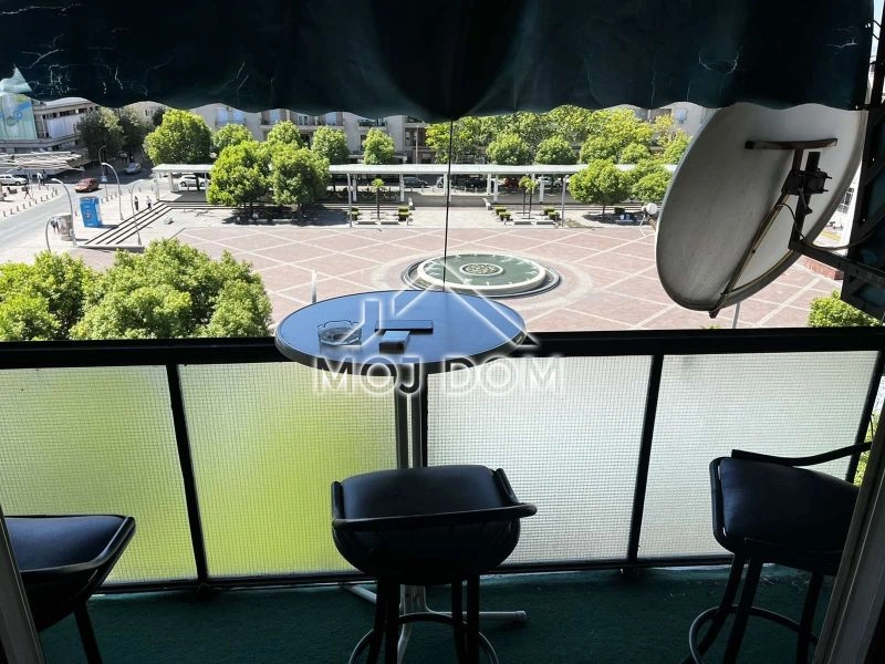 Namjesten-dvosoban-stan-u-Centru-Podgorica-2 Namješten dvosoban stan u Centru, Podgorica — fotografija 3