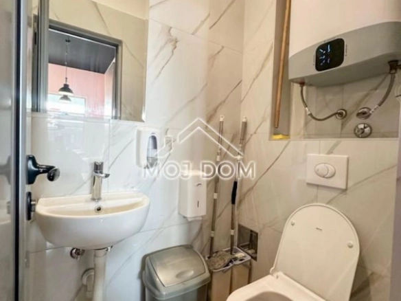 Izdavanje: Poslovni prostor 50 m² – Pobrežje, Podgorica — fotografija 8