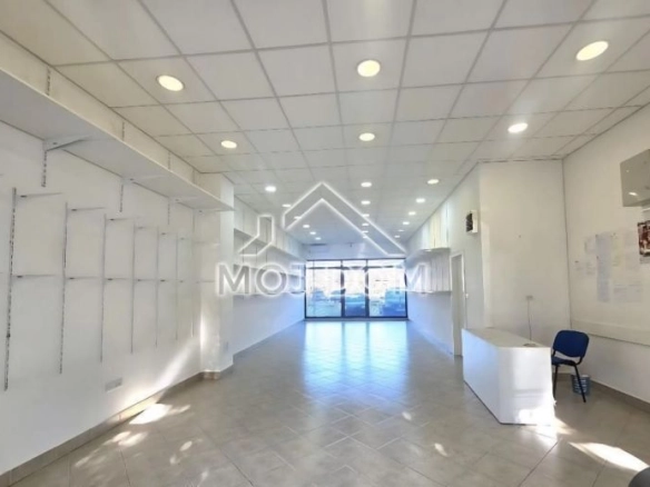 Poslovni prostor 120 m² na Starom aerodromu