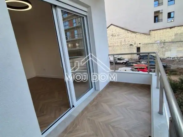 Izdavanje: Poslovni prostor 62 m² – Centar, Podgorica — fotografija 7