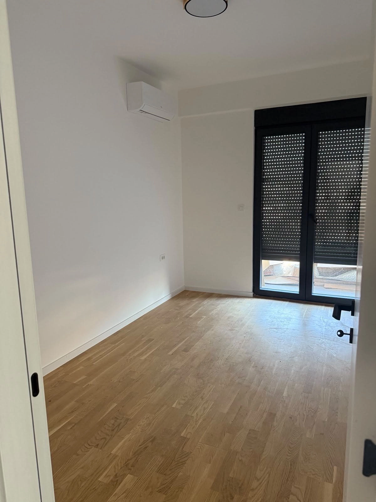 Dvosoban-stan-na-Starom-Aerodromu-Podgorica-9 Izdavanje: Dvosoban stan 64 m² – Stari aerodrom, Podgorica — fotografija 10