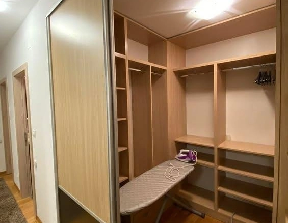 Izdavanje: Trosoban stan – City kvart, Podgorica — fotografija 7