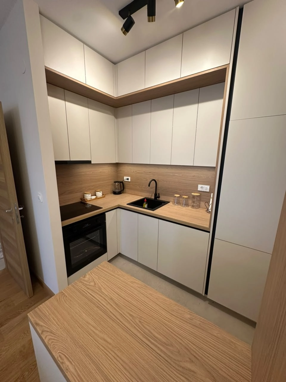 Izdavanje: Jednosoban stan 45 m² – New City, Podgorica — fotografija 4