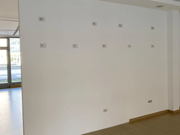Izdavanje: Poslovni prostor 145 m² – City kvart, Podgorica — fotografija 5