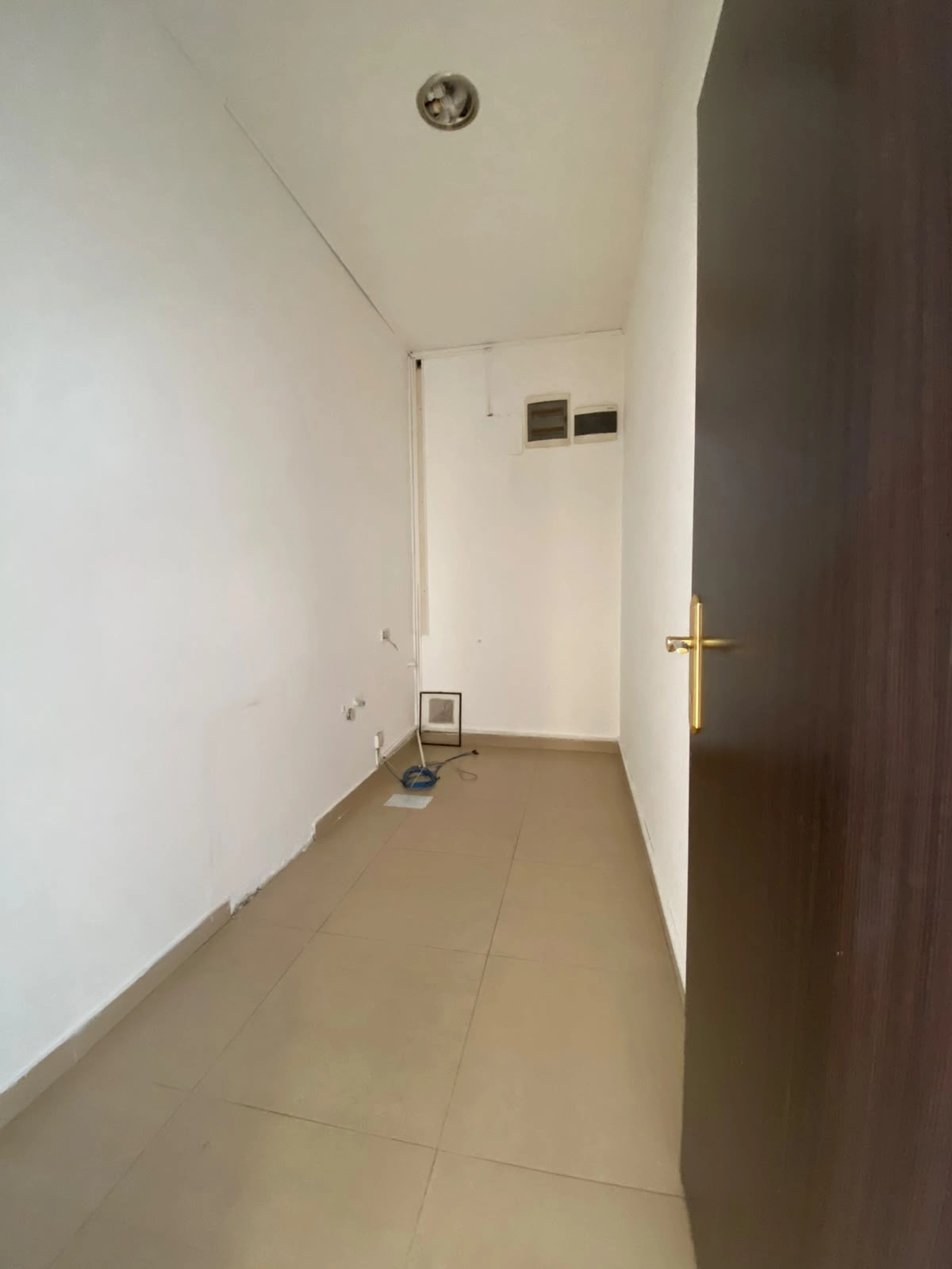 Izdavanje: Poslovni prostor 145 m² – City kvart, Podgorica — fotografija 10