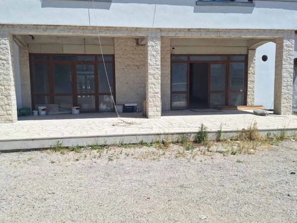 Izdavanje: Poslovni prostor 72 m² – Gornja Gorica, Podgorica — fotografija 3