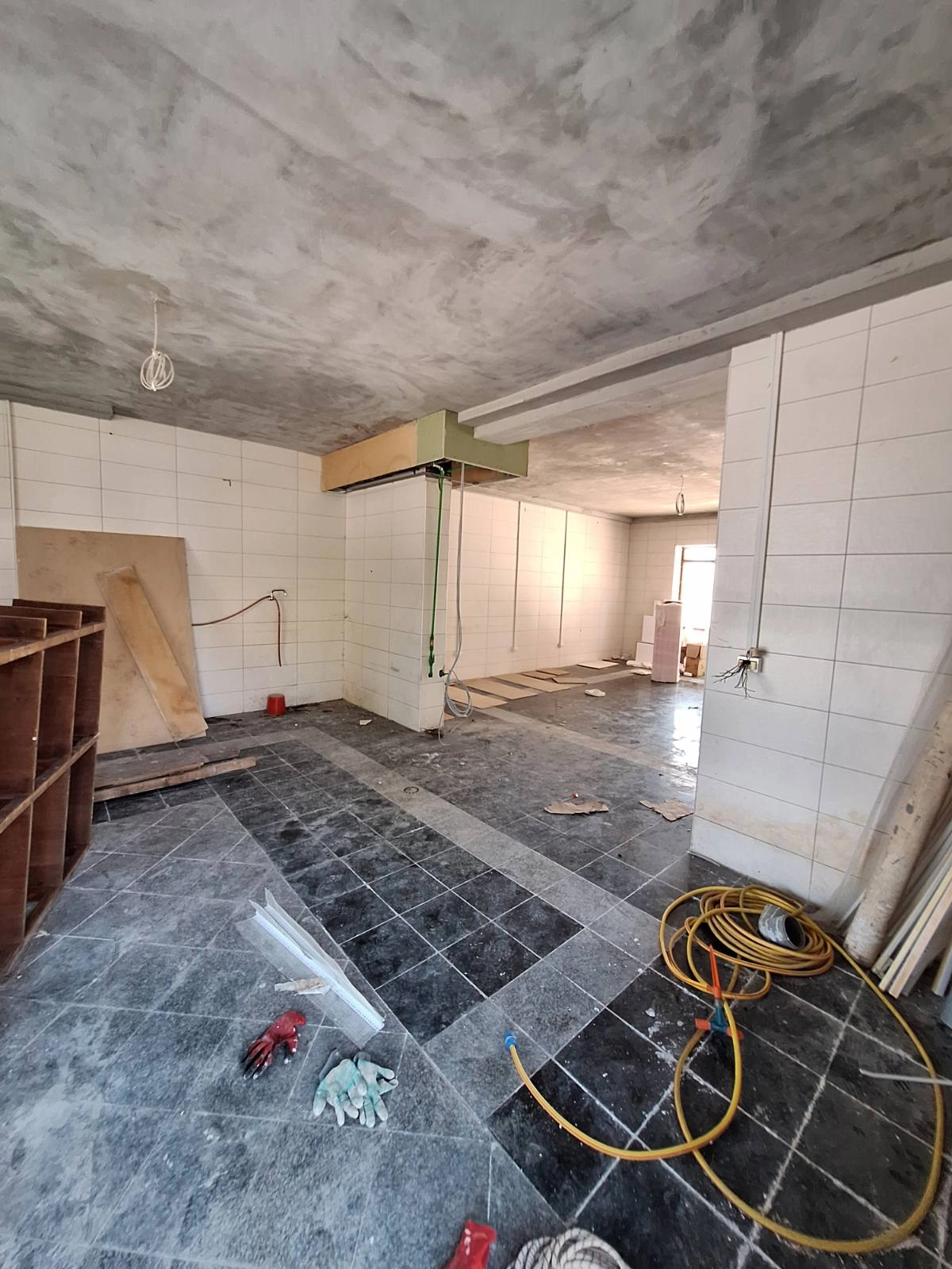 Izdavanje: Poslovni prostor 72 m² – Gornja Gorica, Podgorica — fotografija 12