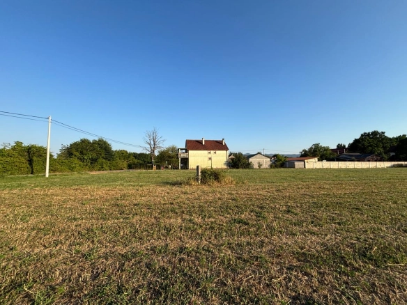 Plac od 2184 m² u mjestu Jastrebu – Lazine