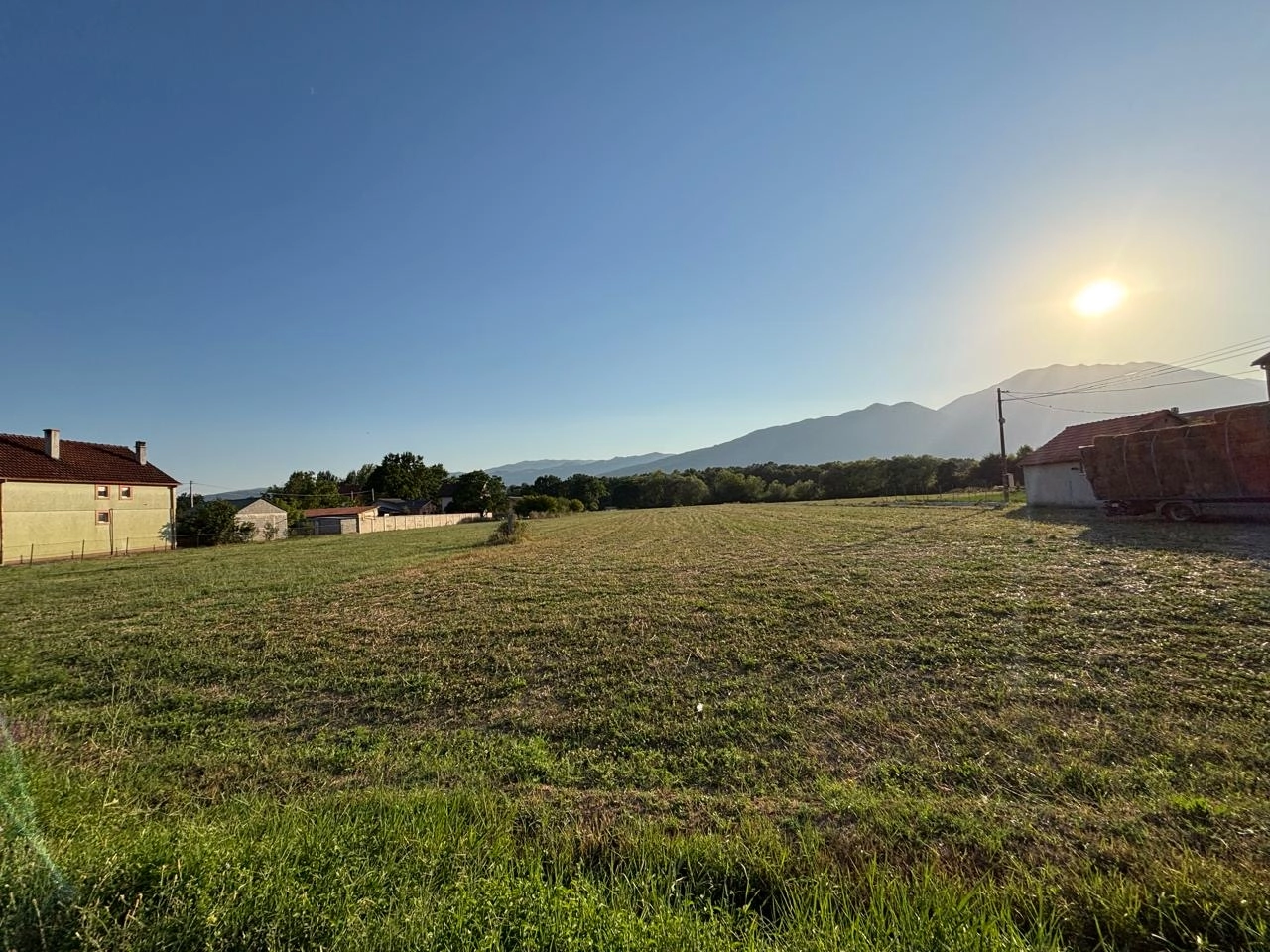 Plac-od-2184-m²-u-mjestu-Jastrebu-–-Lazine-Danilovgrad-6 Plac 2.184 m² – Danilovgrad — fotografija 7