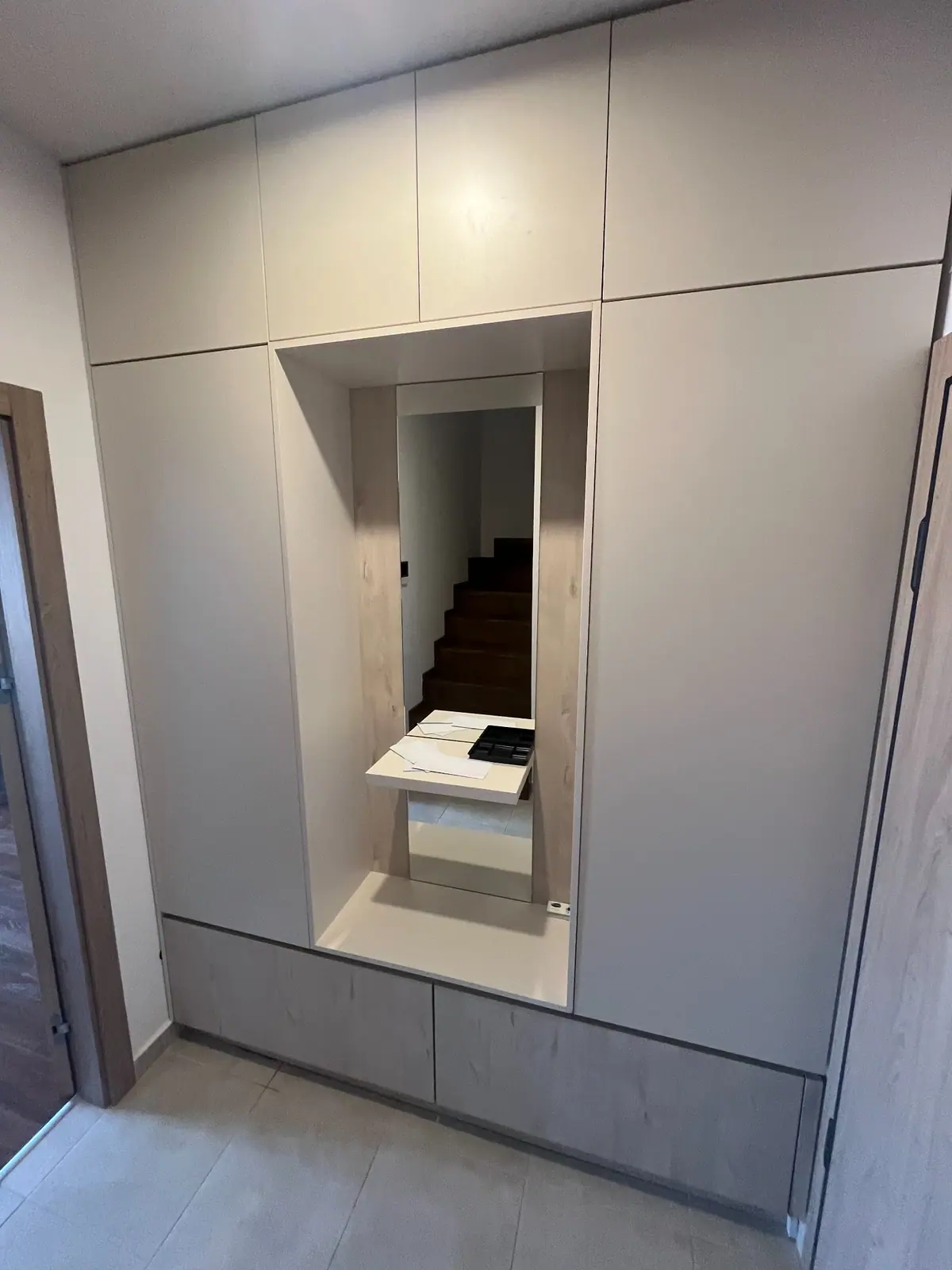 Cetvorosoban-duplex-stan-u-Master-kvartu-Podgorica-13 Izdavanje: Četvorosoban stan – Master kvart, Podgorica — fotografija 14