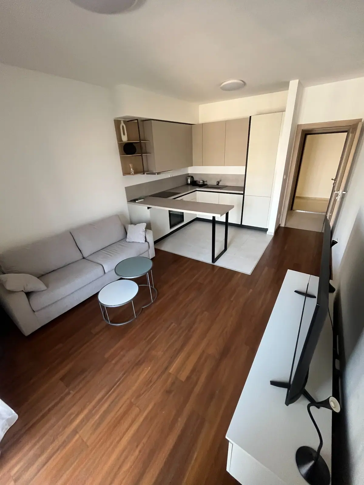 Dvosoban-duplex-stan-Master-kvart-Podgorica-2 Izdavanje: Dvosoban stan 69 m² – Master kvart, Podgorica — fotografija 3