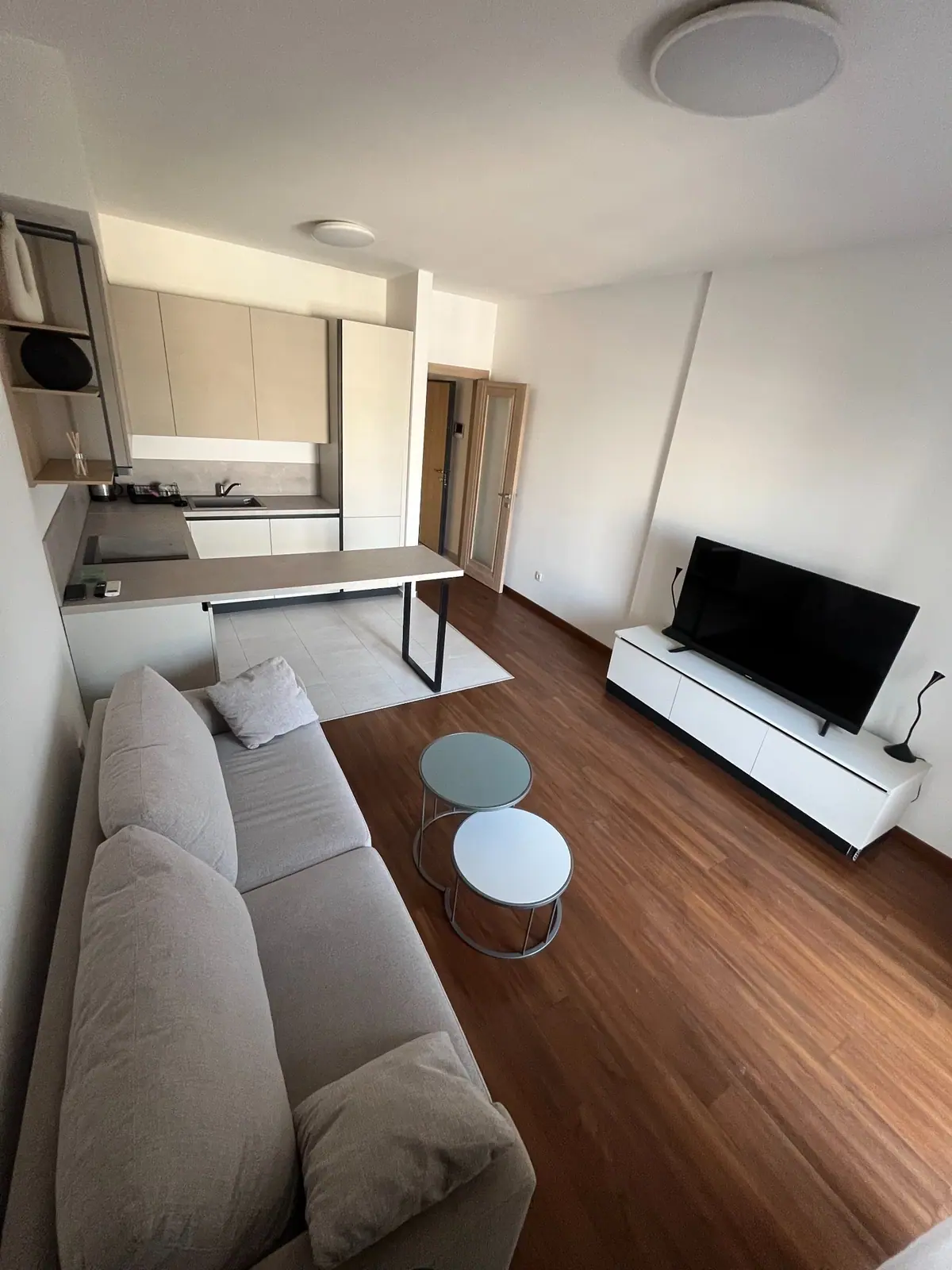 Dvosoban-duplex-stan-Master-kvart-Podgorica-3 Izdavanje: Dvosoban stan 69 m² – Master kvart, Podgorica — fotografija 4