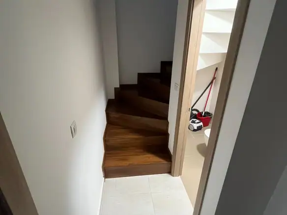 Izdavanje: Dvosoban stan 69 m² – Master kvart, Podgorica — fotografija 9