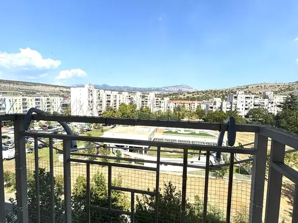 Izdavanje: Jednosoban stan 45 m² – Blok 9, Podgorica — fotografija 14