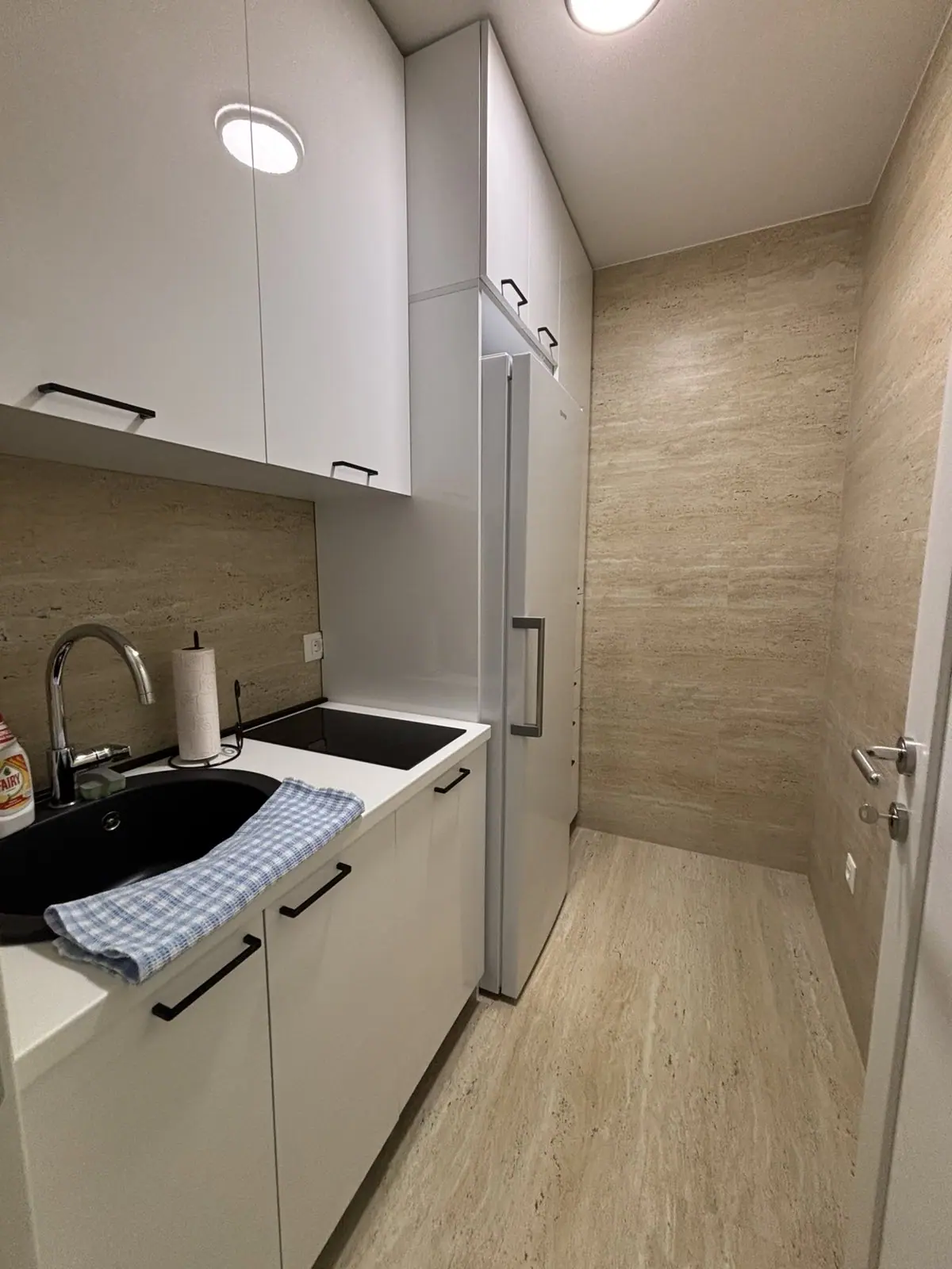 Izdavanje: Poslovni prostor 121 m² – Zabjelo, Podgorica — fotografija 4