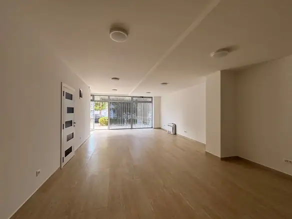 Izdavanje: Poslovni prostor 121 m² – Zabjelo, Podgorica — fotografija 9