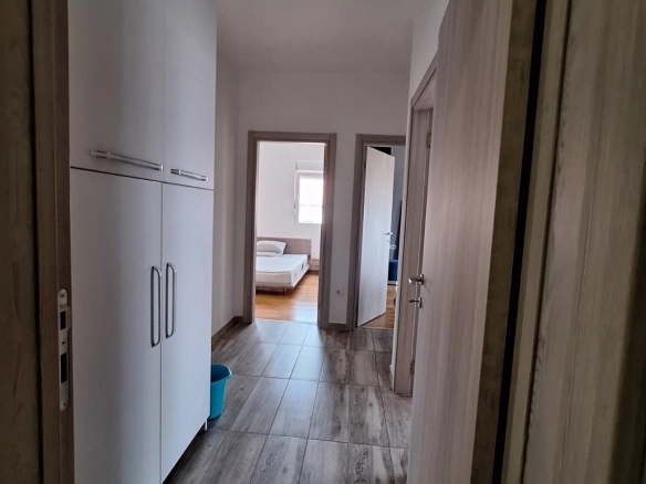 Trosoban stan 82 m² – Zabjelo, Podgorica — fotografija 5