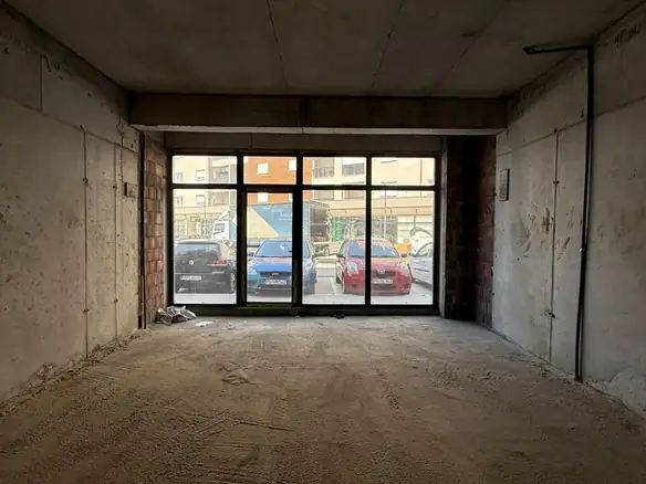 Poslovni prostor 100 m² – Stari aerodrom, Podgorica — fotografija 4